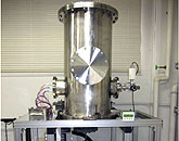 Lunar surface simulation chamber